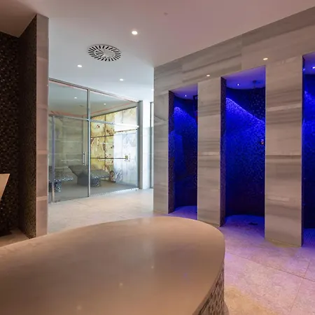 Hipotels Barrosa Palace & מלון 5*