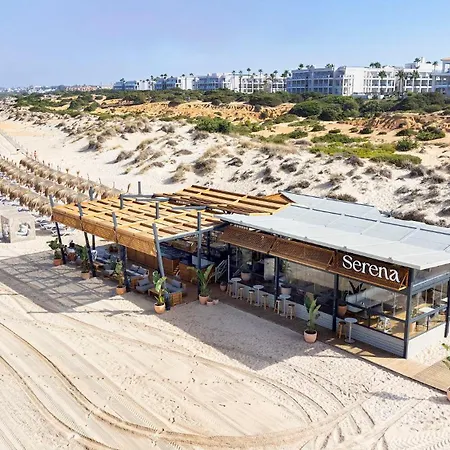 Hipotels Barrosa Palace &