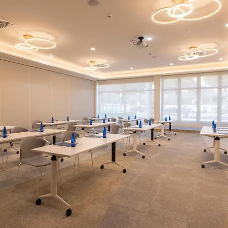 מלון Hipotels Barrosa Palace &