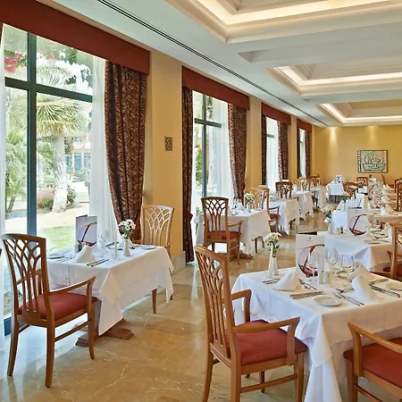 Hipotels Barrosa Palace & מלון 5*